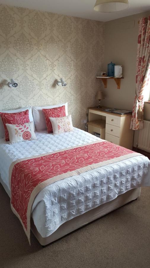 Riverwalk House B&B Oughterard Dış mekan fotoğraf